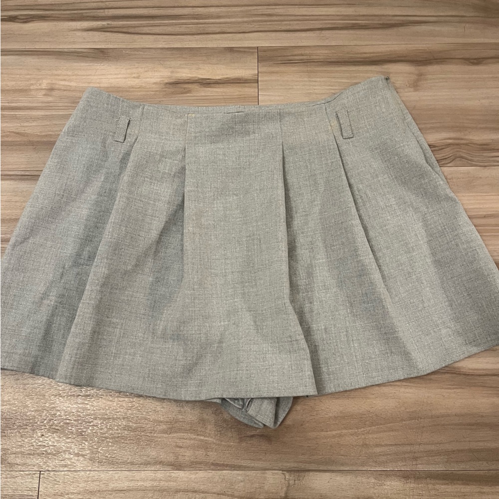 ZARA GRAY Pleated Skort NWOT